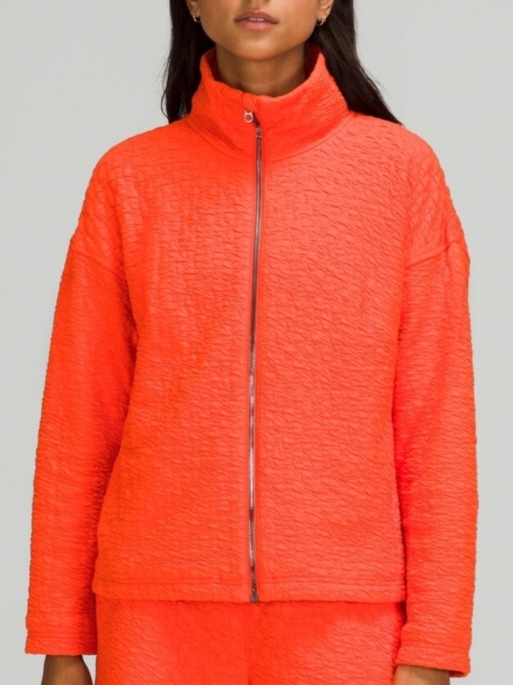 Lululemon Rippled Full Zip Jacket
Autumn Red - Picture 1 of 6